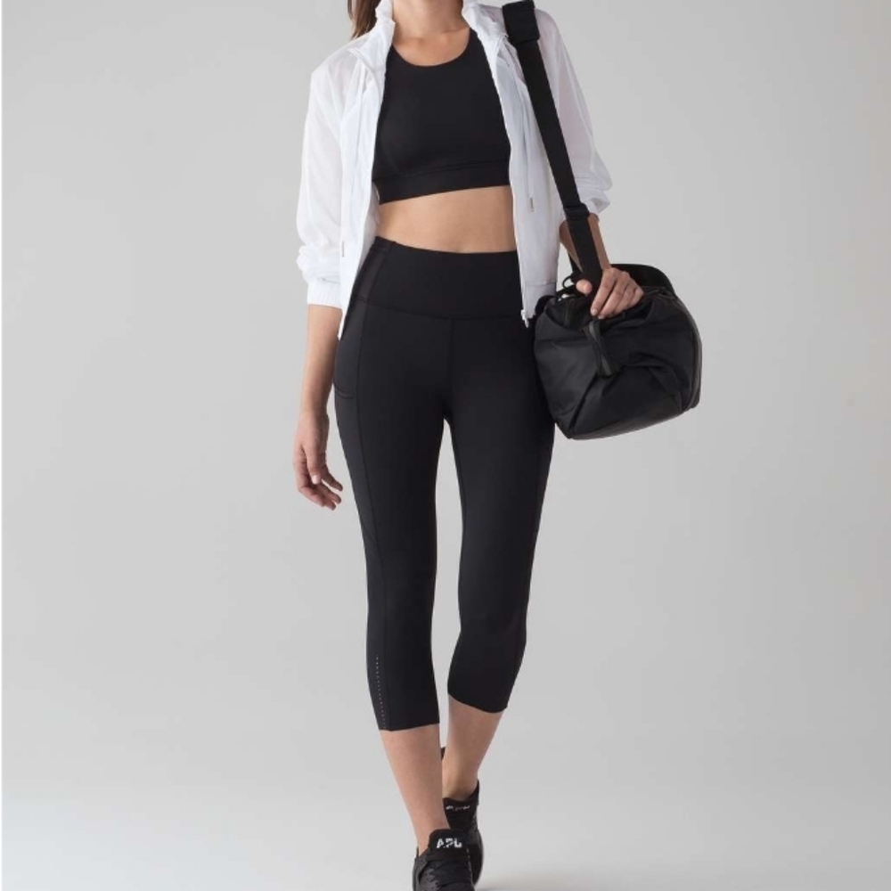lululemon athletica Black High-Rise Cropped Leggings